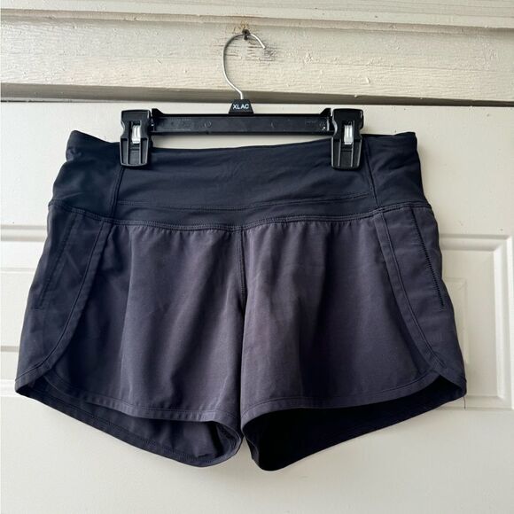 Lululemon Run Times Short black currant size 4 - Picture 6 of 14